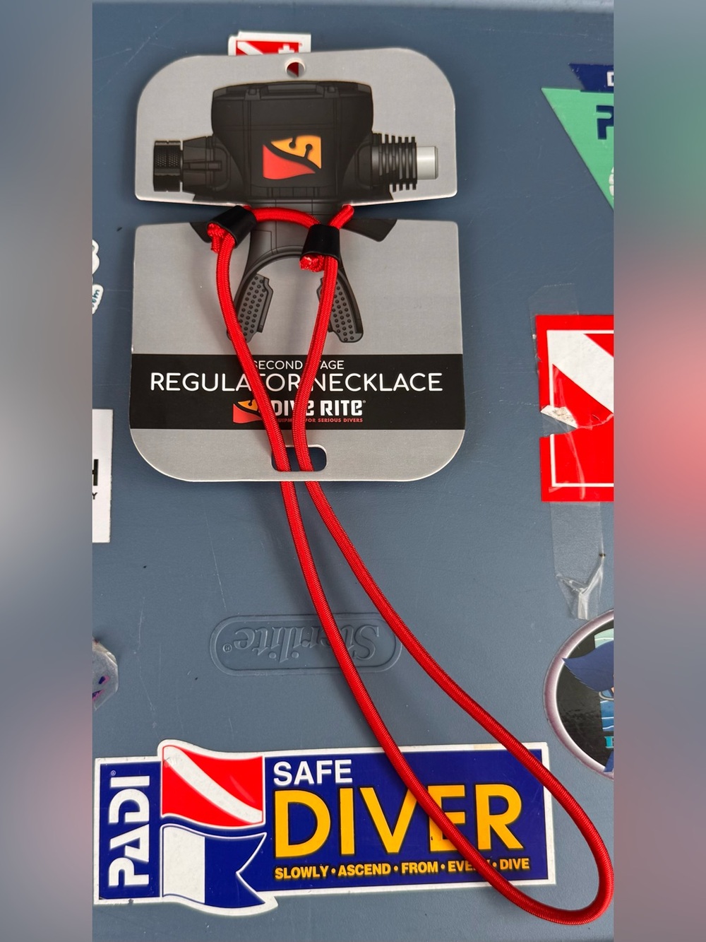 Dive Rite Regulator Necklace - Red
